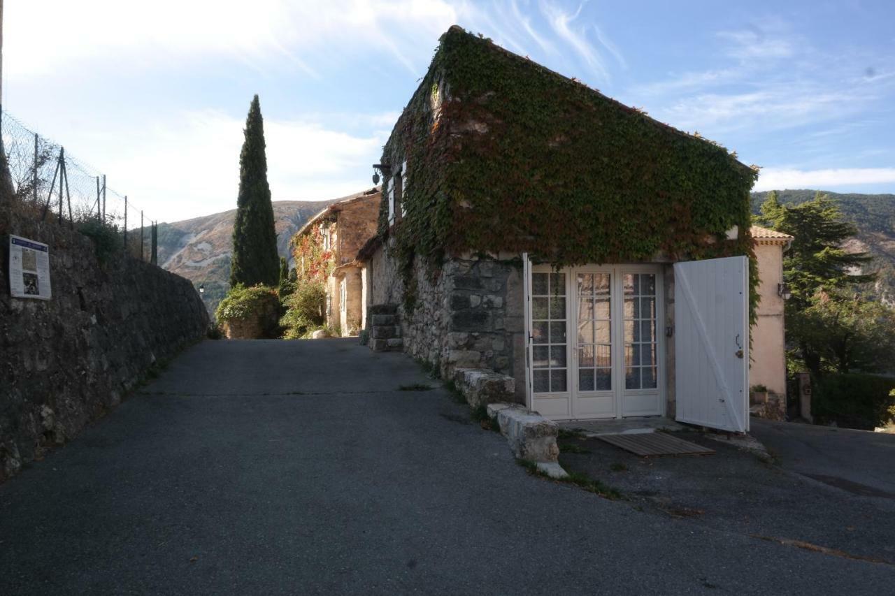 Au Pied Du Chateau グレオリエール・レ・ネージュ エクステリア 写真